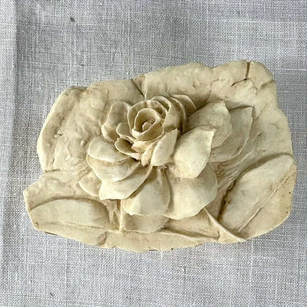 Hen-Feathers Hand-Cast Rose Trinket‎ Box Cream Resin Floral Jewelry Keepsake